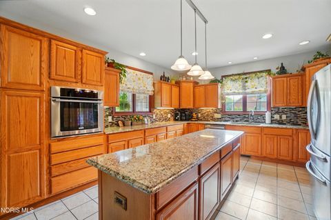 Tiny photo for 1230 Alexandria Boulevard, Bowling Green, OH 43402 (MLS # 10005132)