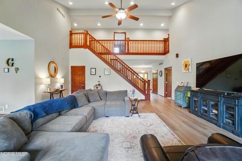 Tiny photo for 1230 Alexandria Boulevard, Bowling Green, OH 43402 (MLS # 10005132)