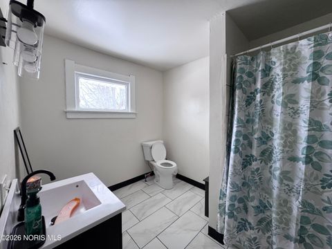 Tiny photo for 701 Brighton Avenue, Toledo, OH 43609 (MLS # 10003413)