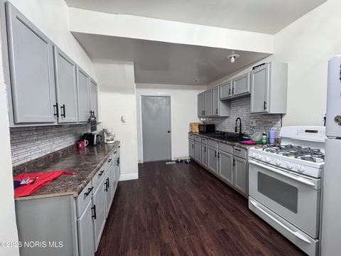 Tiny photo for 701 Brighton Avenue, Toledo, OH 43609 (MLS # 10003413)