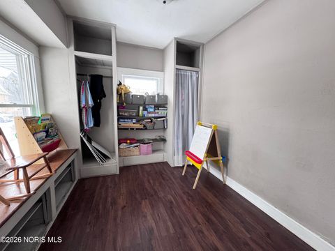 Tiny photo for 701 Brighton Avenue, Toledo, OH 43609 (MLS # 10003413)