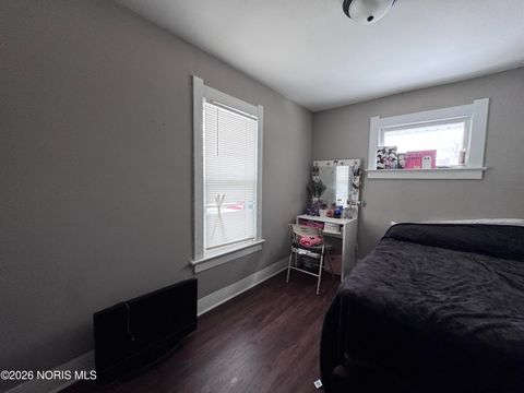 Tiny photo for 701 Brighton Avenue, Toledo, OH 43609 (MLS # 10003413)