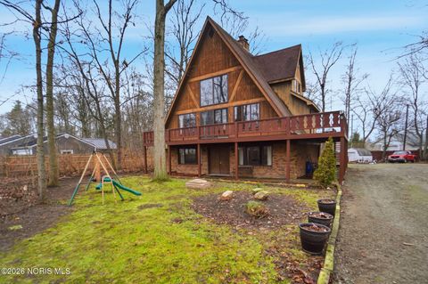 Photo of 1450 Fostoria Avenue, Findlay, OH 45840 (MLS # 10002903)