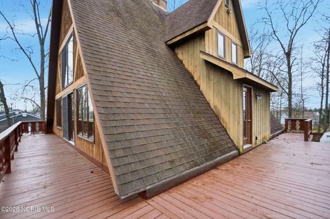 Tiny photo for 1450 Fostoria Avenue, Findlay, OH 45840 (MLS # 10002903)