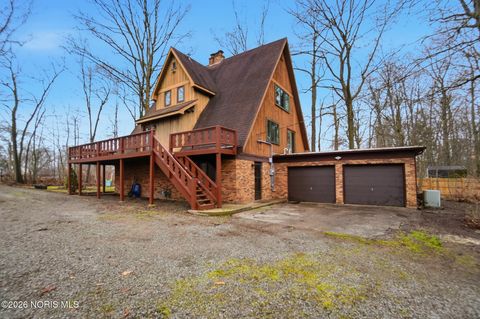 Tiny photo for 1450 Fostoria Avenue, Findlay, OH 45840 (MLS # 10002903)