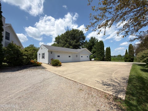 Tiny photo for 1460 Scott Road, Swanton, OH 43558 (MLS # 10010055)