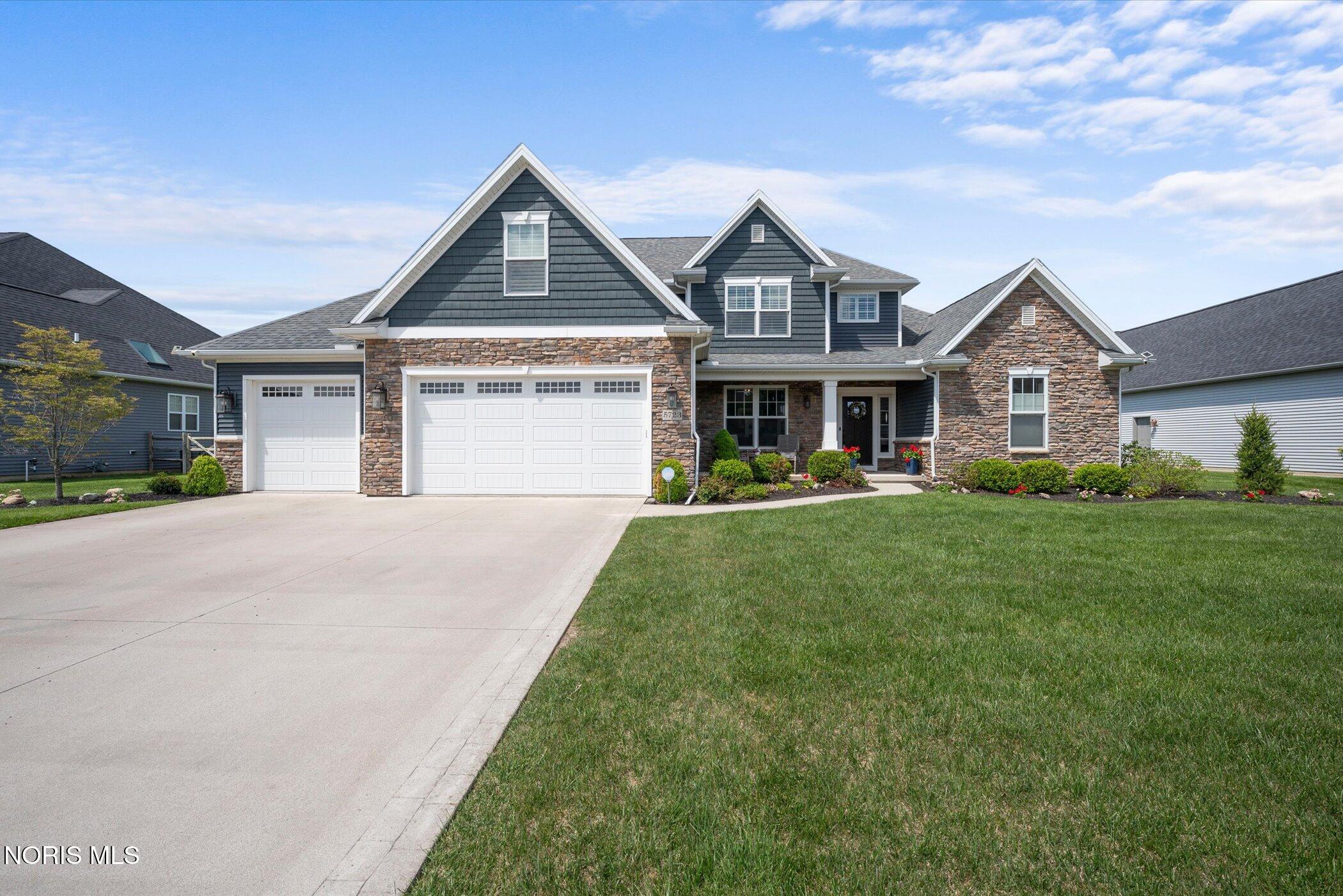 5723 Mallard Pointe Lane
