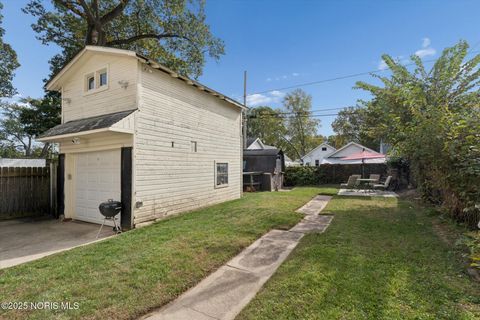 Tiny photo for 2645 Grantwood Drive, Toledo, OH 43613 (MLS # 10000266)