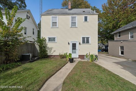 Tiny photo for 2645 Grantwood Drive, Toledo, OH 43613 (MLS # 10000266)