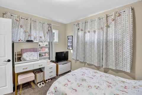 Tiny photo for 5310 Hammond Drive, Toledo, OH 43611 (MLS # 10000126)