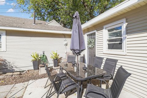 Tiny photo for 5310 Hammond Drive, Toledo, OH 43611 (MLS # 10000126)