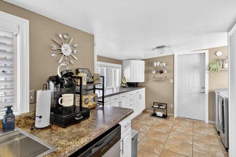 Tiny photo for 5310 Hammond Drive, Toledo, OH 43611 (MLS # 10000126)