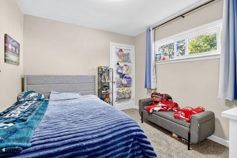 Tiny photo for 5310 Hammond Drive, Toledo, OH 43611 (MLS # 10000126)