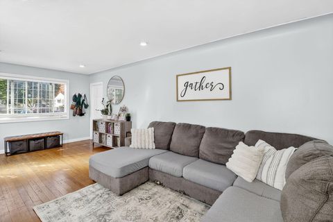 Tiny photo for 5310 Hammond Drive, Toledo, OH 43611 (MLS # 10000126)