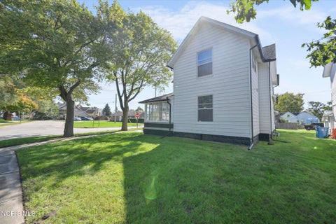 Tiny photo for 209 Miller Avenue, Swanton, OH 43558 (MLS # 10013772)