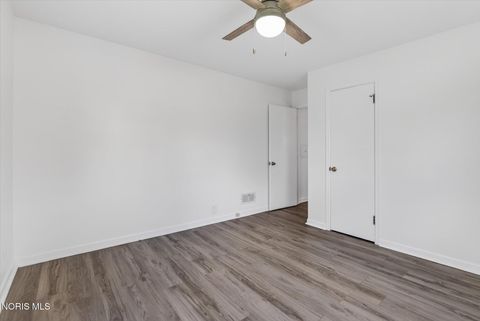 Tiny photo for 2137 Tremainsville Road, Toledo, OH 43613 (MLS # 10006235)