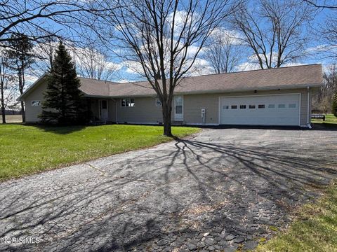 Tiny photo for 10490 W Salem Carroll Road, Oak Harbor, OH 43449 (MLS # 10006118)
