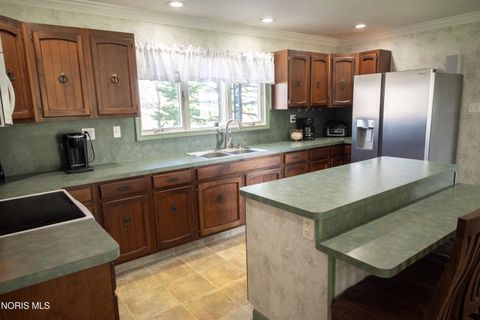 Tiny photo for 10490 W Salem Carroll Road, Oak Harbor, OH 43449 (MLS # 10006118)