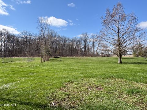 Tiny photo for 10490 W Salem Carroll Road, Oak Harbor, OH 43449 (MLS # 10006118)