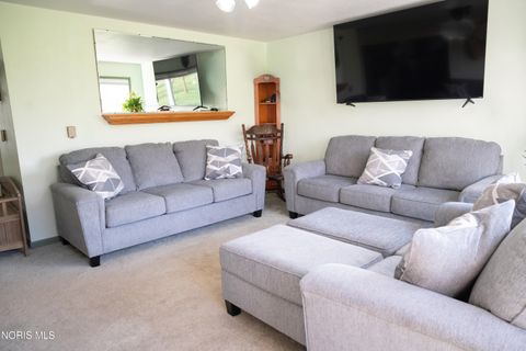 Tiny photo for 10490 W Salem Carroll Road, Oak Harbor, OH 43449 (MLS # 10006118)