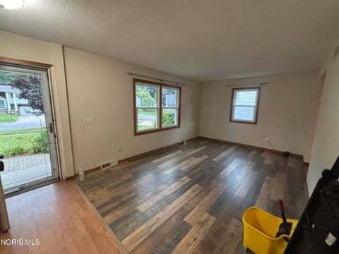 Tiny photo for 5104 Brinthaven Road, Sylvania, OH 43560 (MLS # 10013080)