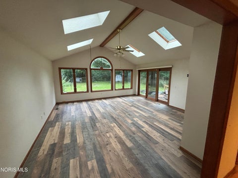 Tiny photo for 5104 Brinthaven Road, Sylvania, OH 43560 (MLS # 10013080)