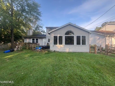 Tiny photo for 5104 Brinthaven Road, Sylvania, OH 43560 (MLS # 10013080)