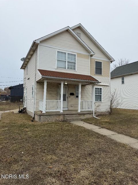 Photo of 207 E Bancroft Street, Toledo, OH 43620 (MLS # 10004697)