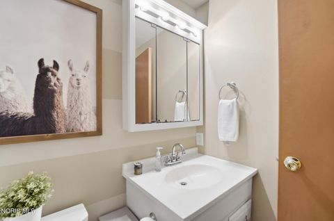 Tiny photo for 5440 Radcliffe Road, Sylvania, OH 43560 (MLS # 10007110)