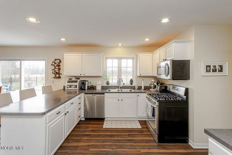 Tiny photo for 123 Rivers Edge Lane, Upper Sandusky, OH 43351 (MLS # 10004341)