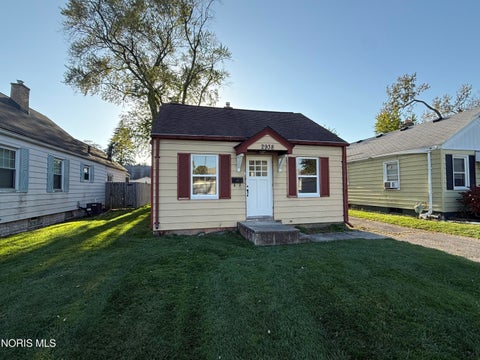 Photo of 2938 Chipplegate Road, Toledo, OH 43614 (MLS # 10014767)