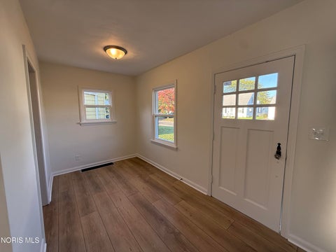 Tiny photo for 2938 Chipplegate Road, Toledo, OH 43614 (MLS # 10014767)