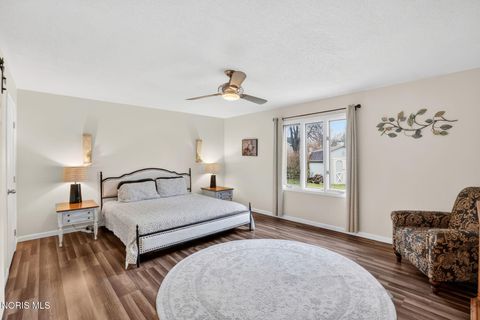 Tiny photo for 5543 Greenridge Drive, Toledo, OH 43615 (MLS # 10005880)