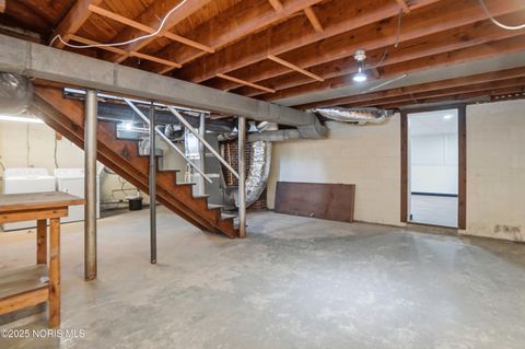 Tiny photo for 1421 Hurd Avenue, Findlay, OH 45840 (MLS # 10002222)