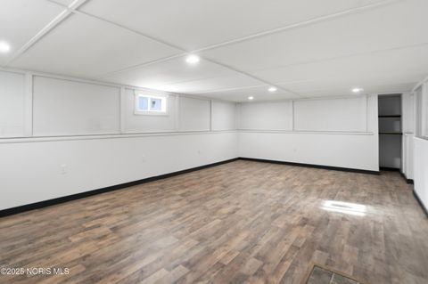 Tiny photo for 1421 Hurd Avenue, Findlay, OH 45840 (MLS # 10002222)