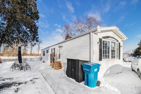 10487 Co Rd 4 124 Swanton OH 43558