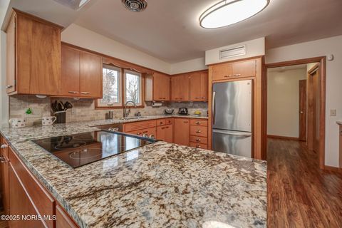 Tiny photo for 4905 Pine Ridge Road, Toledo, OH 43615 (MLS # 10002387)