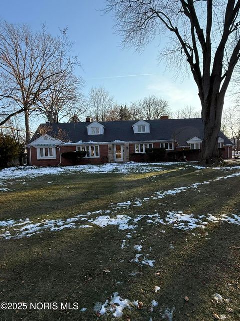 Photo of 4905 Pine Ridge Road, Toledo, OH 43615 (MLS # 10002387)