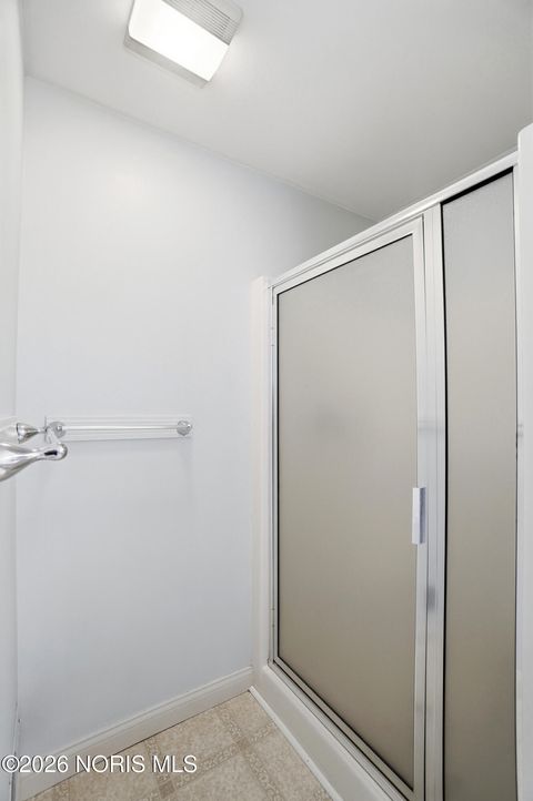 Tiny photo for 1619 Horseshoe Bend Drive, Perrysburg, OH 43551 (MLS # 10003158)