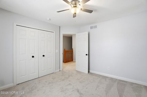 Tiny photo for 1619 Horseshoe Bend Drive, Perrysburg, OH 43551 (MLS # 10003158)