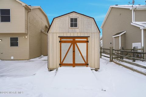 Tiny photo for 1619 Horseshoe Bend Drive, Perrysburg, OH 43551 (MLS # 10003158)