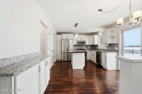 Tiny photo for 1619 Horseshoe Bend Drive, Perrysburg, OH 43551 (MLS # 10003158)