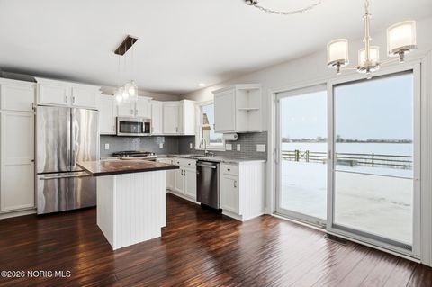 Tiny photo for 1619 Horseshoe Bend Drive, Perrysburg, OH 43551 (MLS # 10003158)