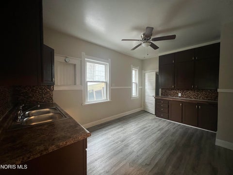 Tiny photo for 1407 Foster Avenue, Toledo, OH 43606 (MLS # 10012670)