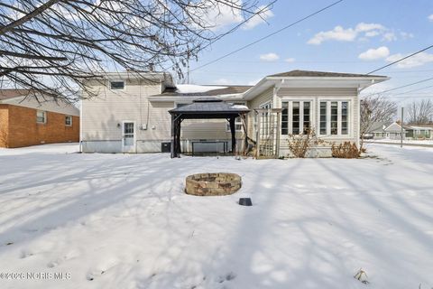 Tiny photo for 701 W Melrose Avenue, Findlay, OH 45840 (MLS # 10004047)