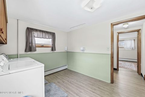 Tiny photo for 701 W Melrose Avenue, Findlay, OH 45840 (MLS # 10004047)