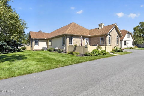Tiny photo for 311 Turnbury Lane, Perrysburg, OH 43551 (MLS # 10012668)