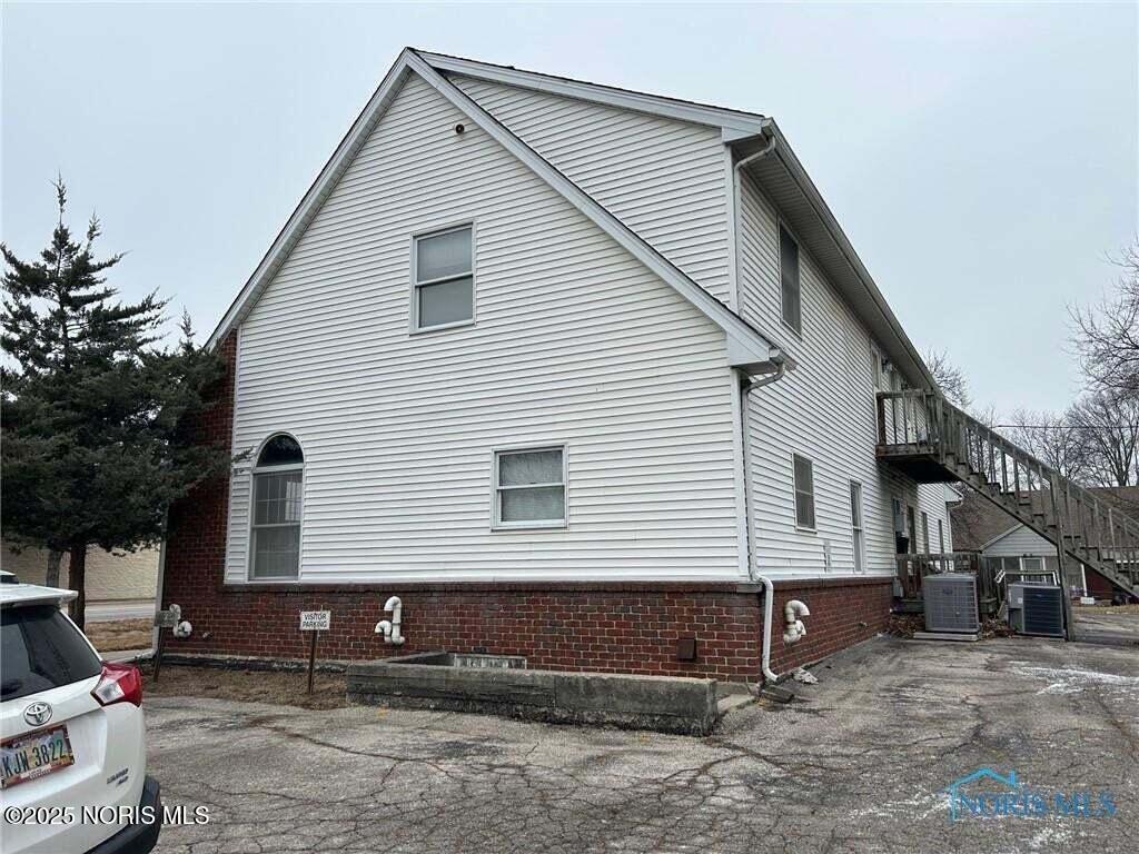 1421 & 1445 S Reynolds Road