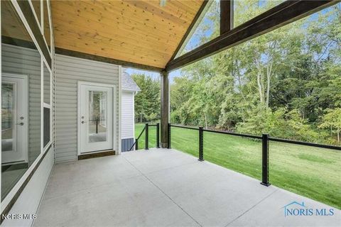 Tiny photo for 6952 Red Stag Court, Whitehouse, OH 43571 (MLS # 10005715)