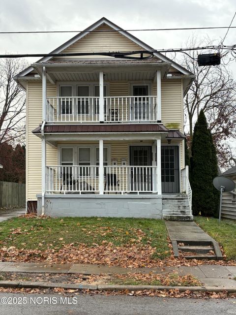 Photo of 2029 Marlow Road, Toledo, OH 43613 (MLS # 10002438)